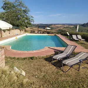 Antonella House -podere Della Collina Aparthotel